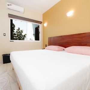 Habitación con Cama King